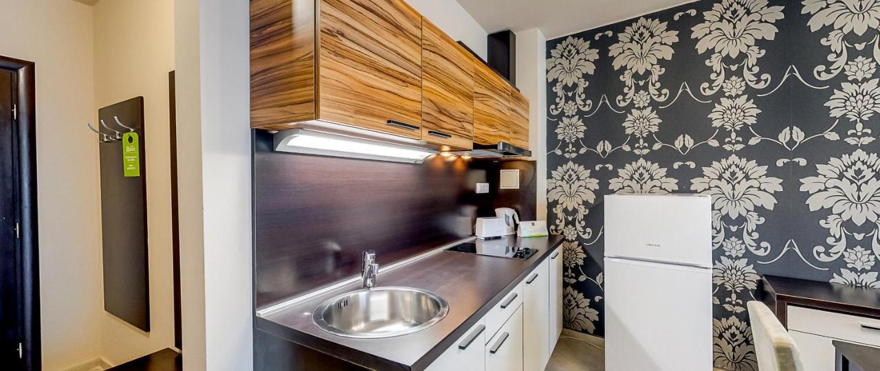 סאני ביץ' Briz Beach Apartments מראה חיצוני תמונה