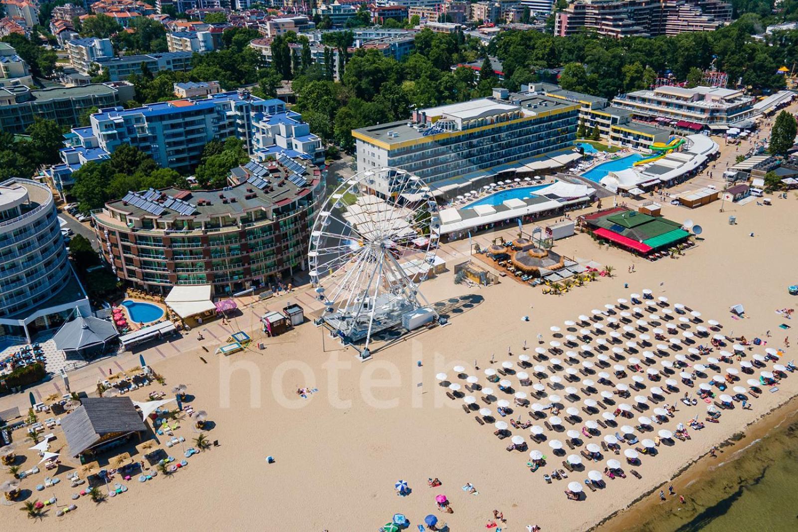 סאני ביץ' Briz Beach Apartments מראה חיצוני תמונה